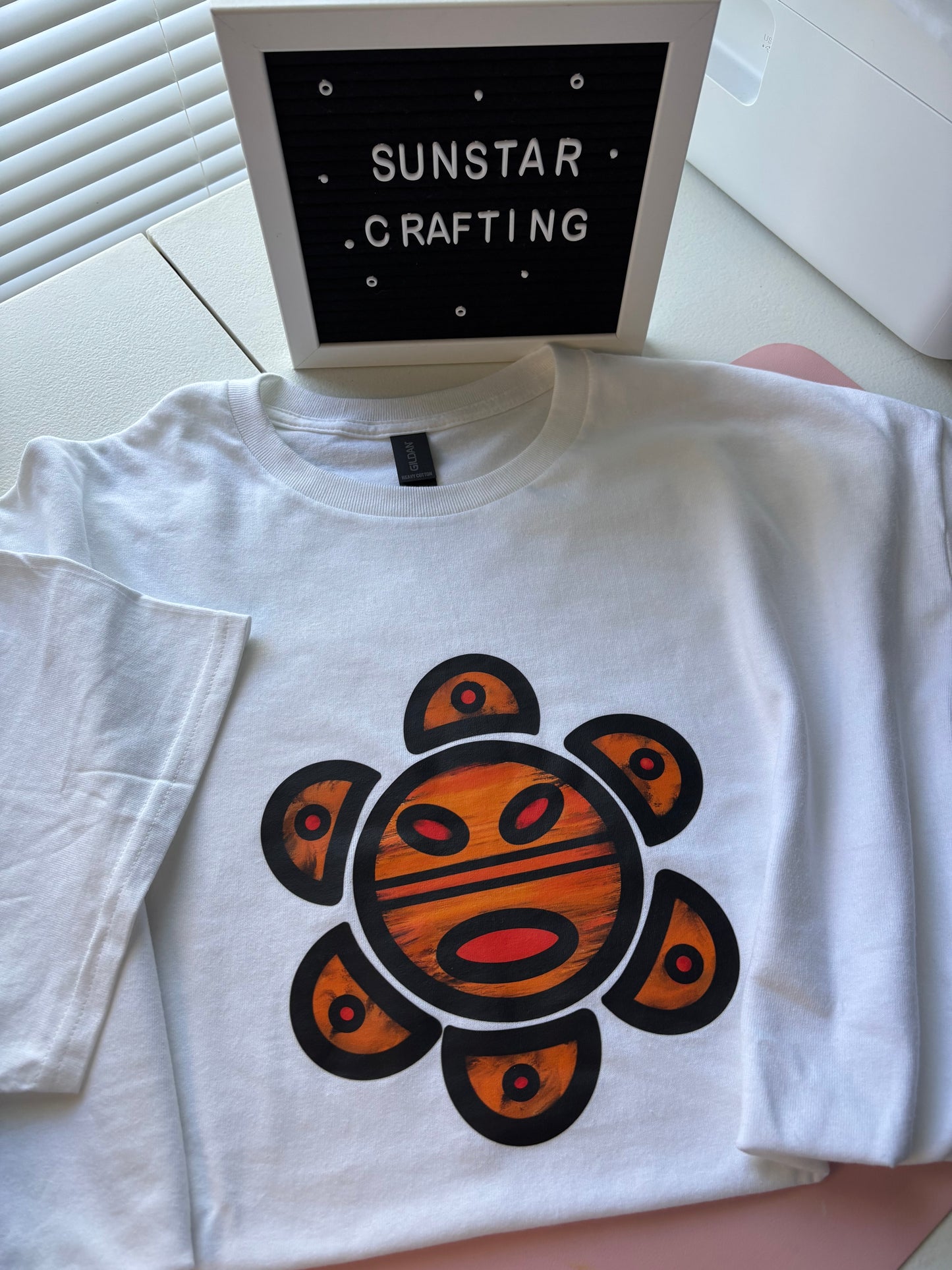Sol Taino Puertorriqueño | Camisa Boricua | Diseño Cultural Boricua realizado por nosotros | Regalo para Boricua