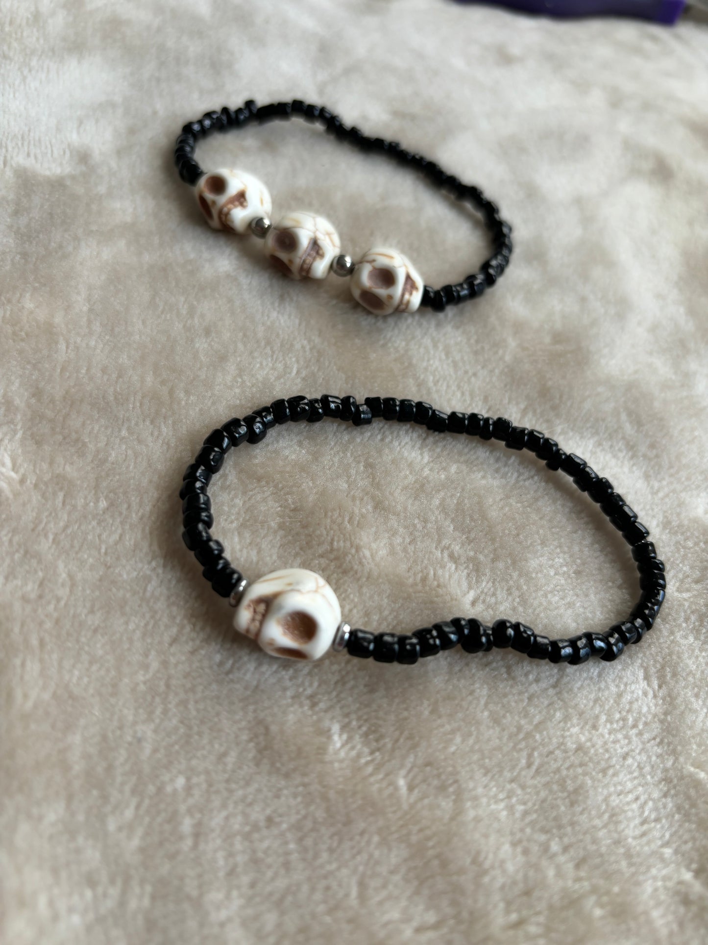 Black Sand Skulls (set of 3)